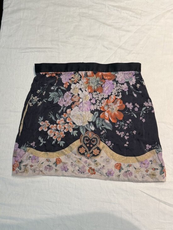 Dolce & Gabbana Dresses & Skirts - Dolce & Gabbana Floral Print Stretch Silk Mini Skirt Navy Gold Hem IT 42 US 8